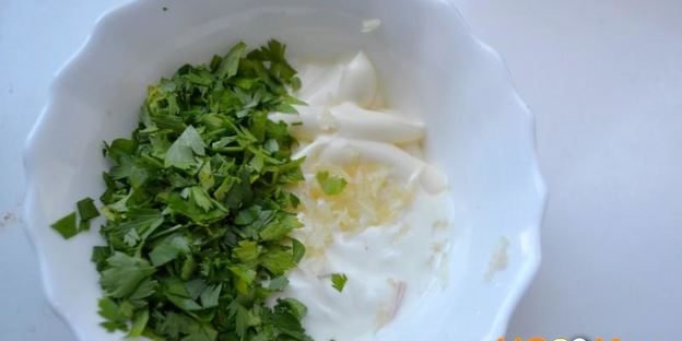 печеночный торт с морковью и луком