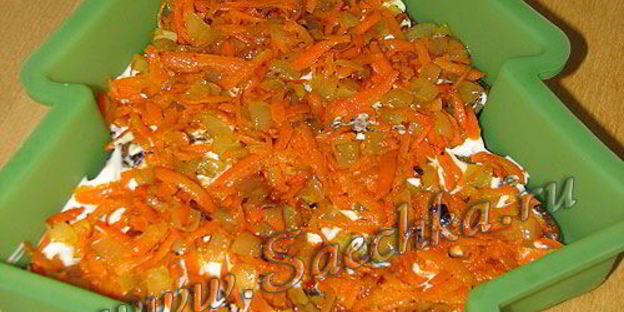 печеночный торт в виде елочки