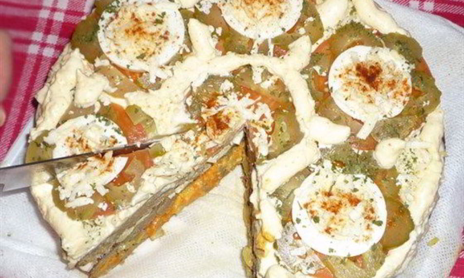 Рецепт торта из печени с двумя разными начинками