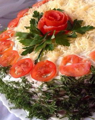 Торт из печеночных блинов Весна шагает по планете