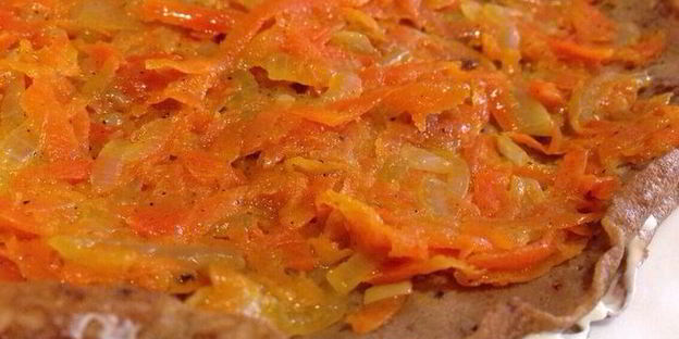 торт из печеночных блинов весна шагает по планете