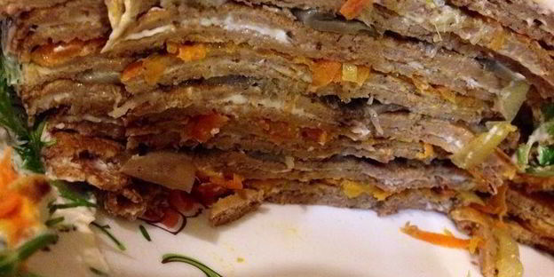 торт из печеночных блинов весна шагает по планете