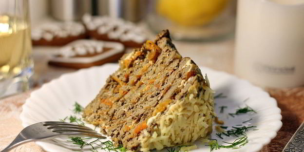 закусочный печеночный торт