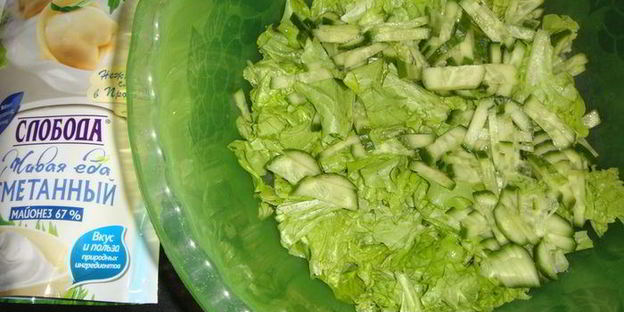 ролл с курицей и овощами