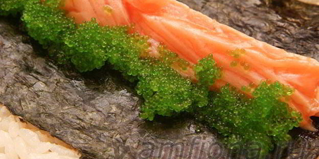 ролл в стружке тунца бонито