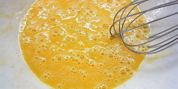 роллы из тыквы со шпинатом, копченостями и фисташковым майонезом