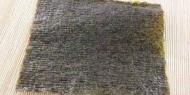 роллы с консервированным тунцом