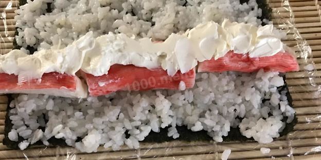 роллы с красной икрой