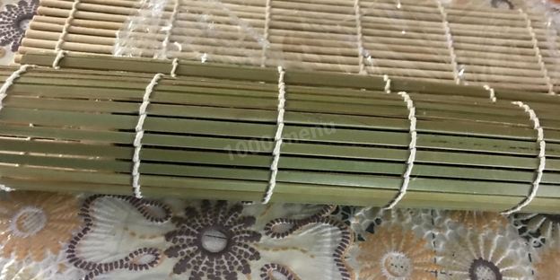 роллы с красной икрой