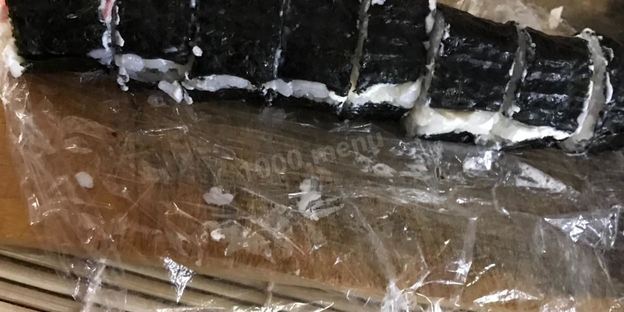 роллы с красной икрой