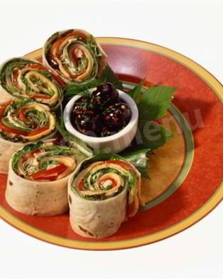 Роллы с тунцом в лаваше