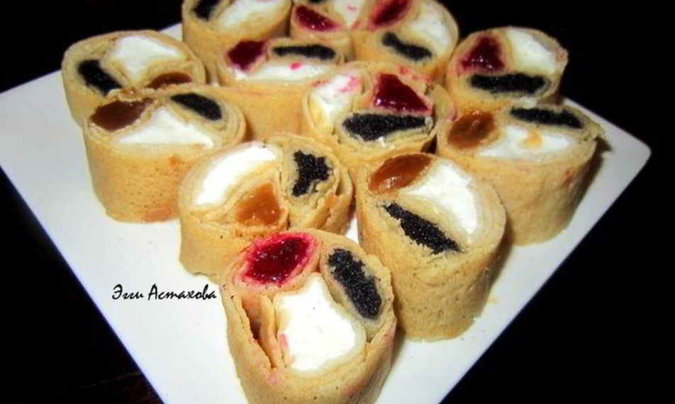 Рецепт сладких блинных роллов три вкусы с соусами