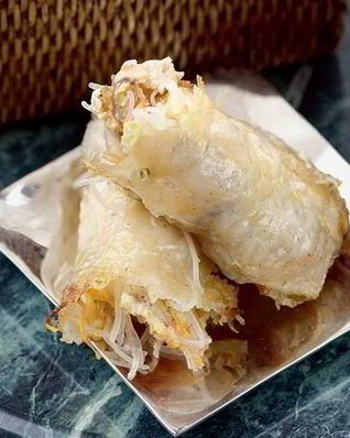 Спринг-роллы с цесаркой и креветками