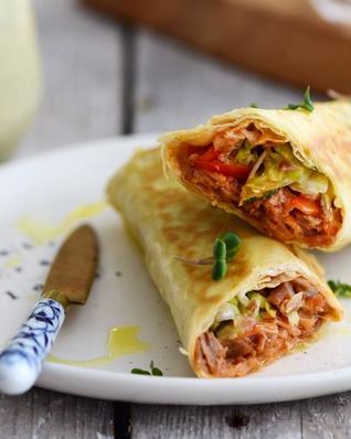 Сэндвич-ролл с запеченной грудинкой