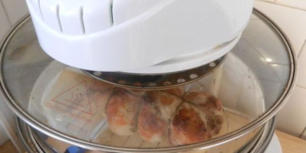 куриный рулет с белыми грибами и овощами