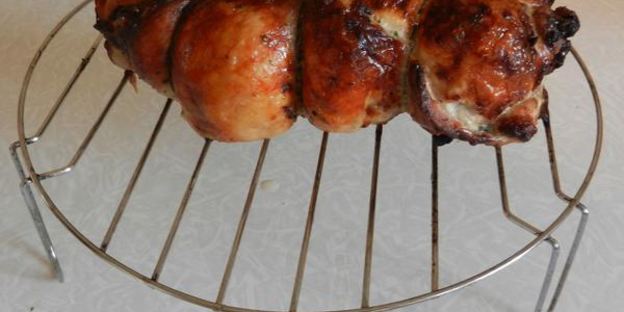 куриный рулет с белыми грибами и овощами