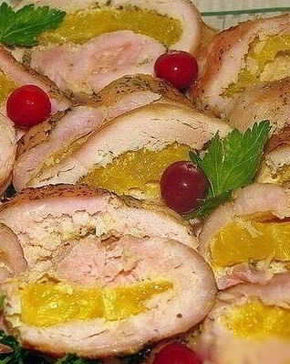 Куриный рулет с чесноком