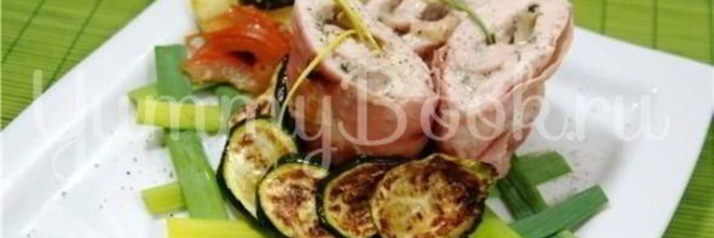 Куриный рулет с горгонзолой