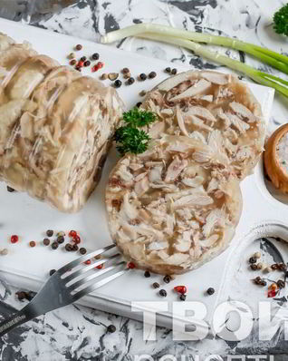 Куриный рулет в бутылке