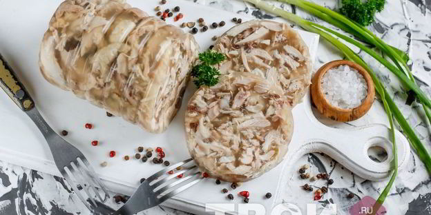 куриный рулет в бутылке