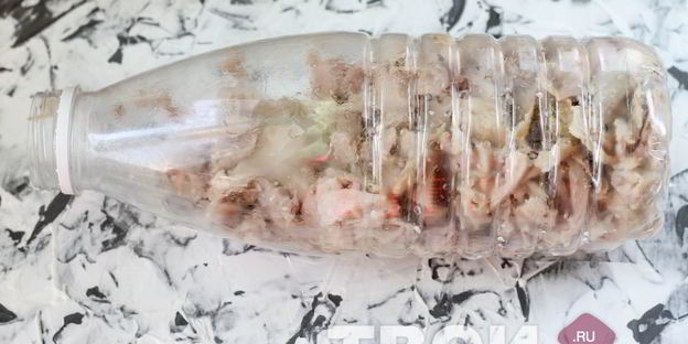 куриный рулет в бутылке