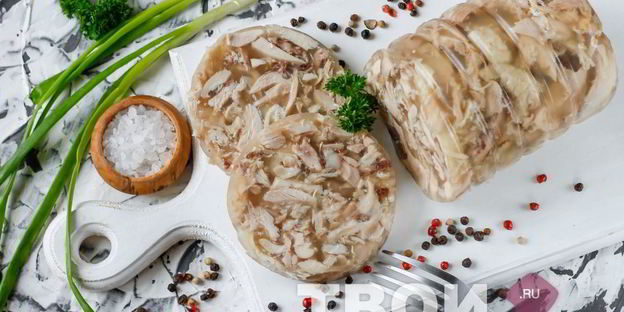 куриный рулет в бутылке