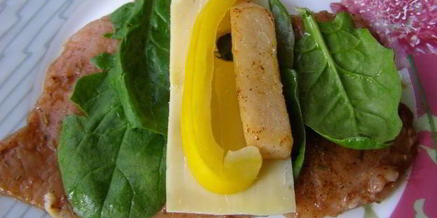 куриные рулетики с грушей и кунжутом в пряном соусе восточный экспресс