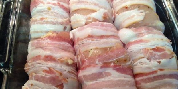 куриные рулетики с моцареллой и томатами