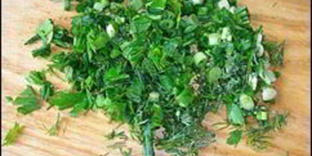 куриные рулетики с сырной начинкой запеченные с картошкой под сливочным соусом