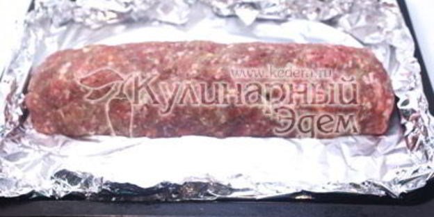 мясной рулет с грибами и сыром