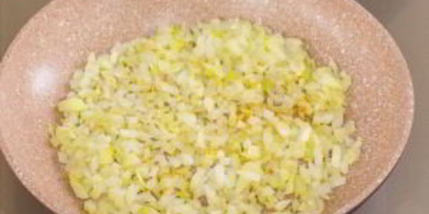 мясные рулетики с грибной начинкой