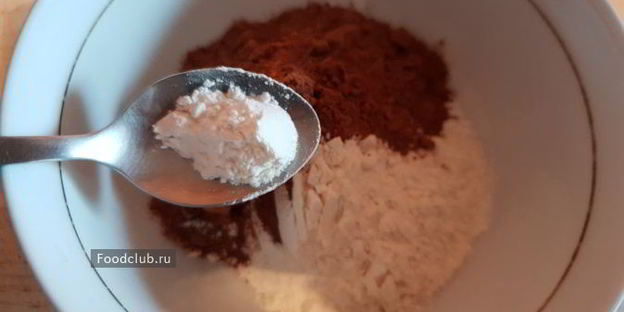 нежнейший рулет с малиной