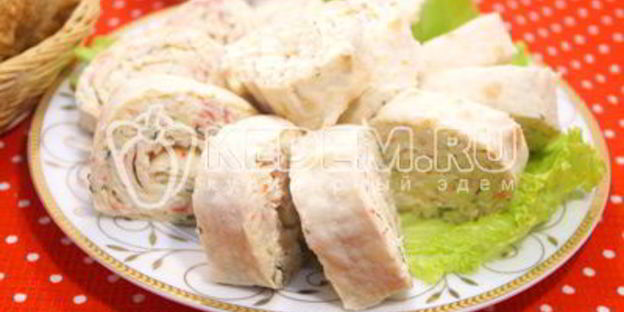 рулет из лаваша с крабовыми палочками