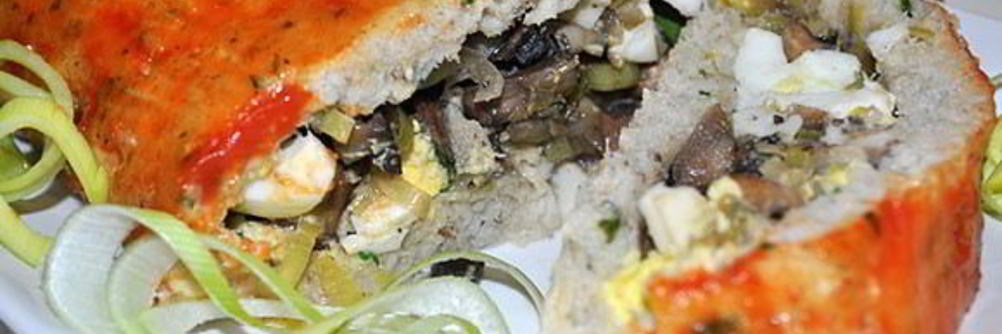 Рулет из рыбного фарша с грибами