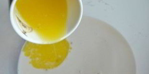 рулет с изюмом из дрожжевого теста