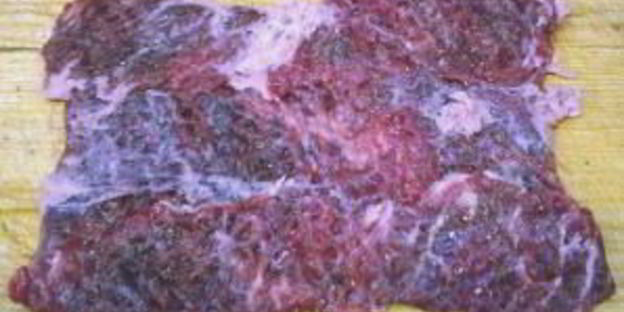 рулетики из говядины с кедровыми орехами