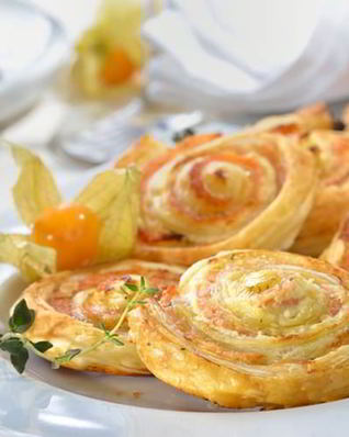 Рулетики с инжиром и морковью