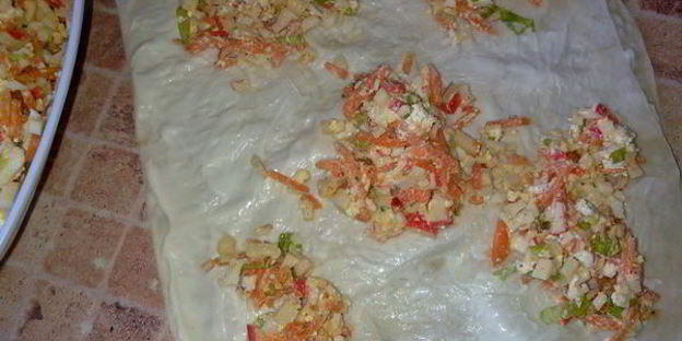 рулеты с крабовыми палочками