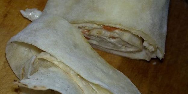 рулеты с крабовыми палочками