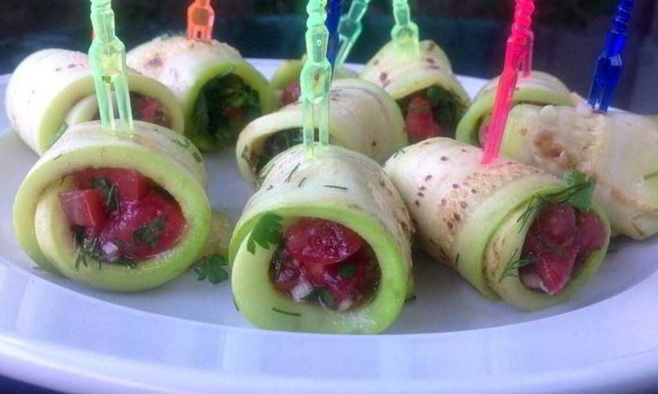 Рецепт сочных рулетов из кабачков-гриль