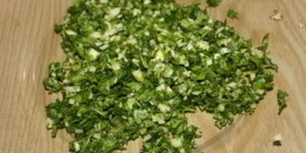 свиной рулет с миндалем