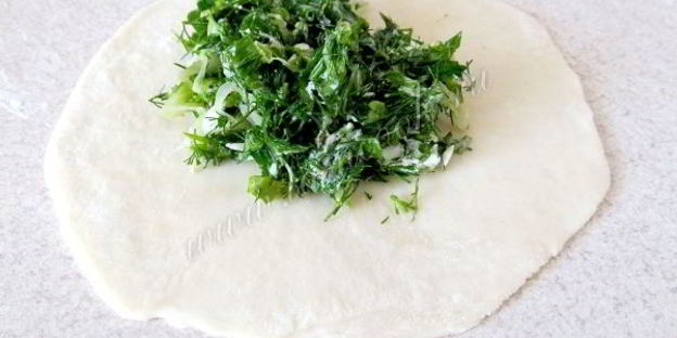 самса с брынзой и зеленью