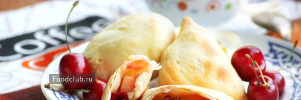 Самса с фруктами