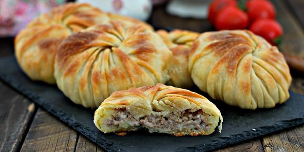 самса с картошкой и фаршем