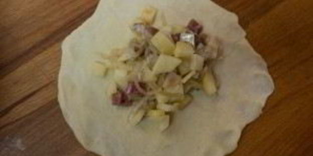 самса с курицей и картошкой