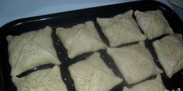 слоеная самса с мясом