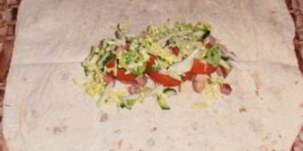 шаурма с колбасой