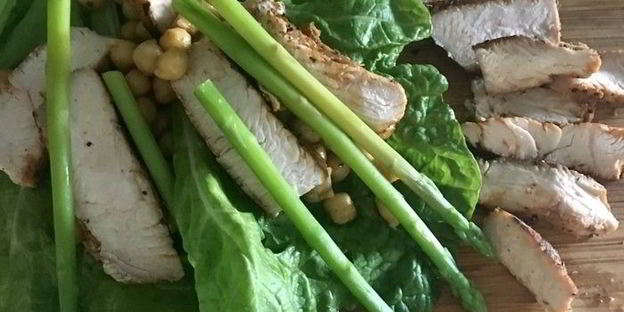 весенняя шаурма из пекинской капусты с индейкой