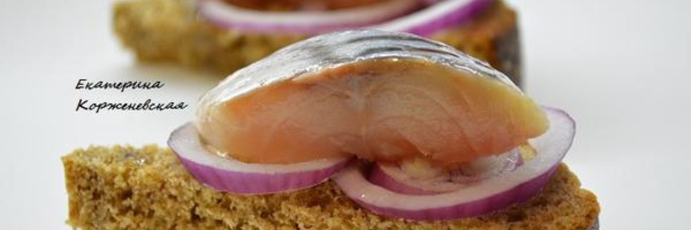 Скумбрия маринованная