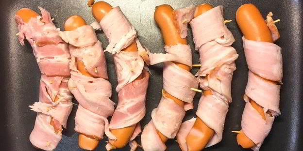 сосиски в беконе